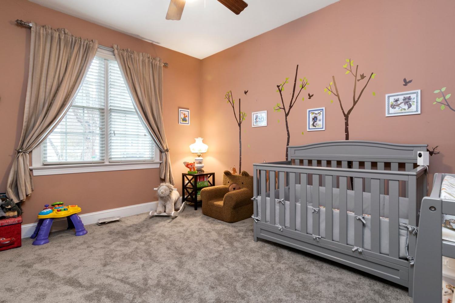 Second bedroom
